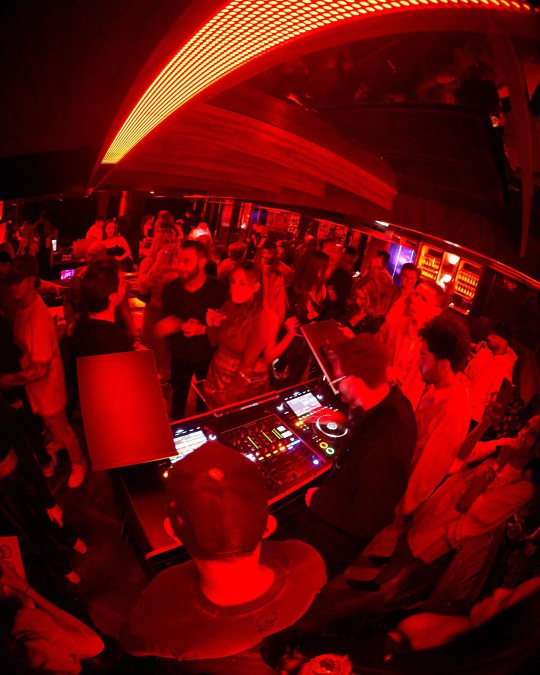 DEER LADY TORONTO FRIDAYS